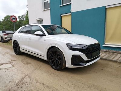 Nowe Audi Q8 Sport 286 KM (210 kW) 2025 Biały SUV