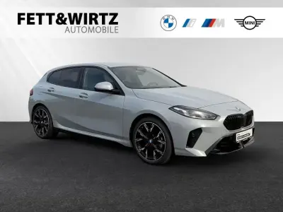 Gebraucht BMW 120 M Sport 163 PS (119 kW) 2025 Brooklyn grau metallic Kleinwagen