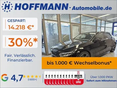 Gebraucht Mercedes A200 AMG 163 PS (119 kW) 2025 Kosmosschwarz met. (metallic) Limousine