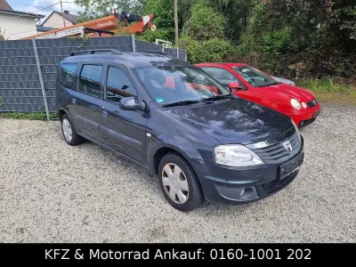 Gebraucht Dacia Logan MCV Lauréate 84 PS (61 kW) 2011 Grau Kombi