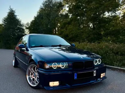 Brugt BMW 325 M Sport 192 HK (141 kW) 1992 Blå Sedan
