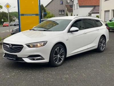Gebraucht Opel Insignia Dynamic 136 PS (100 kW) 2020 Weiß Kombi