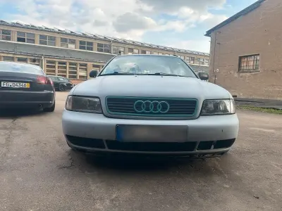 Gebraucht Audi A4 150 PS (110 kW) 2002 Grau Kombi