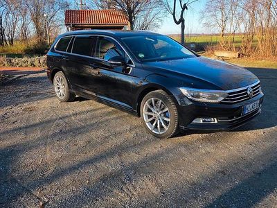 Gebraucht VW Passat 150 PS (110 kW) 2018 Schwarz Kombi