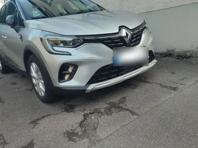 Gebraucht Renault Captur Intens 158 PS (116 kW) 2021 Silber SUV