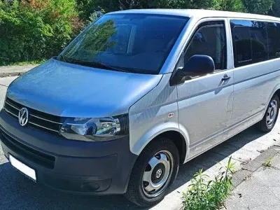 Używany VW T5 102 KM (75 kW) 2011 Srebrny Van