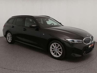 Gebraucht BMW 320 M Sport 190 PS (139 kW) 2025 Black sapphire Kombi
