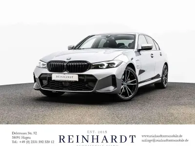 Usata BMW 330e M Sport 292 CV (214 kW) 2022 Grigio Berlina