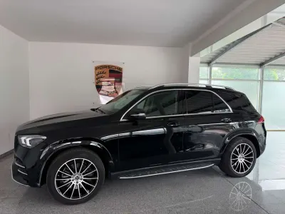 Gebraucht Mercedes GLE350 AMG line 347 PS (255 kW) 2022 Obsidianschwarz SUV