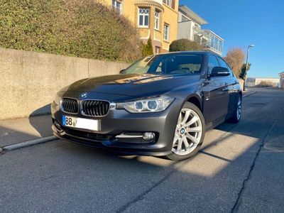 gebraucht BMW 318 d Aut. Sport Line // Xenon / Navi / SHZ