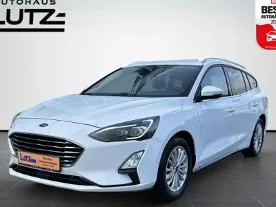Gebraucht Ford Focus Titanium 150 PS (110 kW) 2022 Weiß Kombi