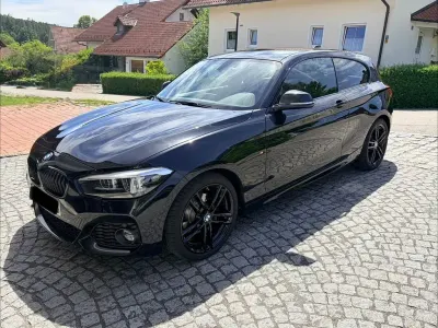 Gebraucht BMW 120 M Sport 184 PS (135 kW) 2018 Schwarz Kleinwagen