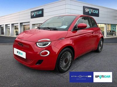 Gebraucht Fiat 500e Red 86 kW (118 PS) 2022 Rot Kleinwagen