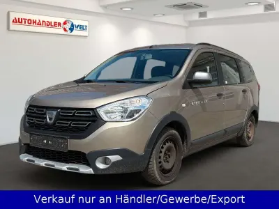 Gebraucht Dacia Lodgy Stepway 109 PS (80 kW) 2019 Beige Van / Kleinbus