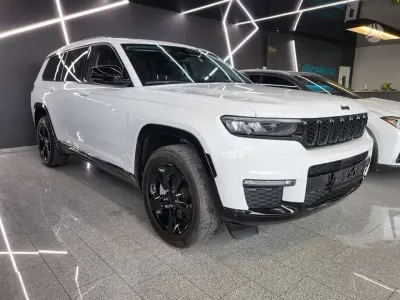 Gebraucht Jeep Grand Cherokee Limited 296 PS (217 kW) 2022 Weiß SUV