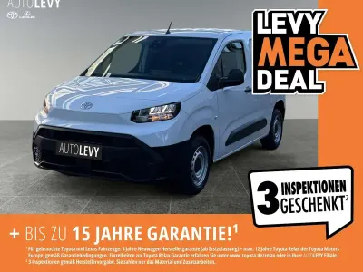 Gebraucht Toyota Proace City City 101 PS (74 kW) 2026 Weiß Van / Kleinbus
