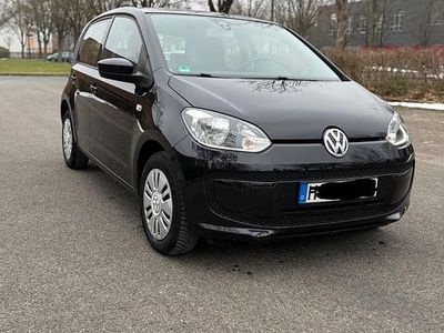 Schwarz Gebraucht 2016 VW up! Kleinwagen | 5.700 € (Fairer Preis)