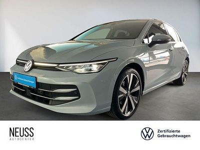 Używany VW Golf VIII Style 150 KM (110 kW) 2025 Niebieski Sedan/Limuzyna