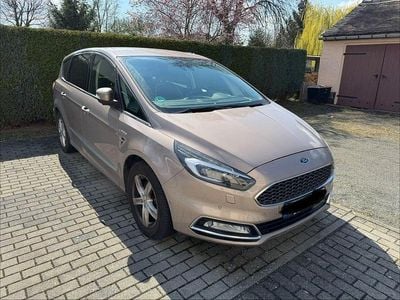 Gebraucht Ford S-MAX Vignale 179 PS (131 kW) 2017 Beige Van / Kleinbus