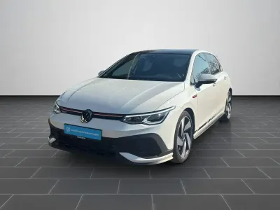 Gebraucht VW Golf VIII GTI Clubsport 301 PS (221 kW) 2023 Pure white Limousine
