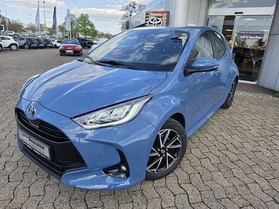 Usata Toyota Yaris Hybrid Club 116 CV (85 kW) 2020 Blu Utilitaria
