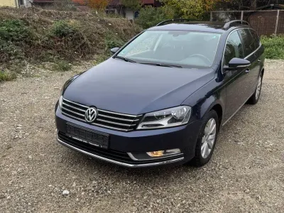 Gebraucht VW Passat Edition 140 PS (102 kW) 2013 Blau Kombi