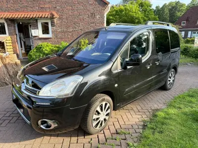 Gebraucht Citroën Berlingo SELECTION 98 PS (72 kW) 2013 Schwarz Van / Kleinbus