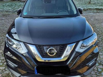 Second-hand Nissan X-Trail Tekna 177 CP (130 kW) 2018 Negru SUV