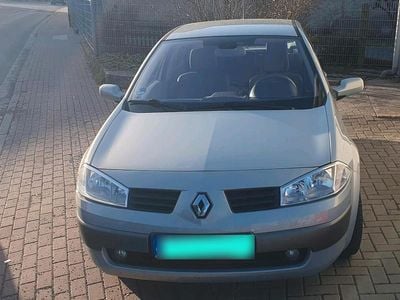 Gebraucht Renault Mégane II 135 PS (99 kW) 2004 Silber Limousine