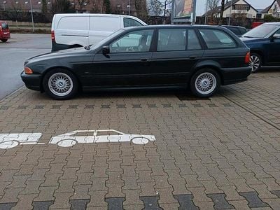 Gebraucht BMW 540 286 PS (210 kW) 1998 Schwarz Kombi