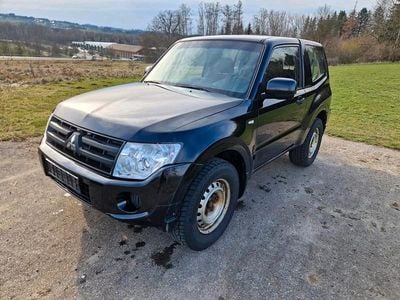 Usata Mitsubishi Pajero 200 CV (147 kW) 2012 Nero SUV