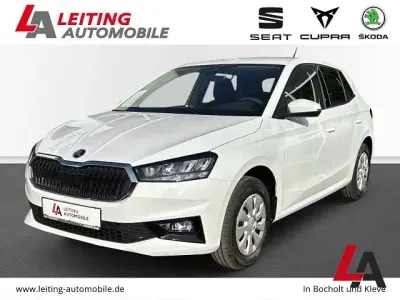 Gebraucht Skoda Fabia Essence 80 PS (58 kW) 2025 Weiß Kleinwagen