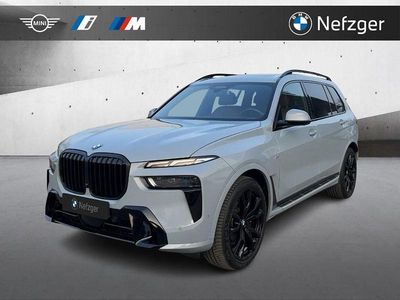 Grau Gebraucht 2025 BMW X7 Sport Line SUV | 95.900 € (Guter Preis)