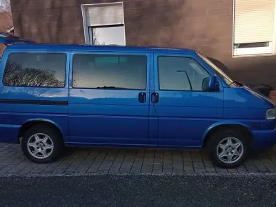 Używany VW T4 102 KM (75 kW) 2002 Niebieski Van