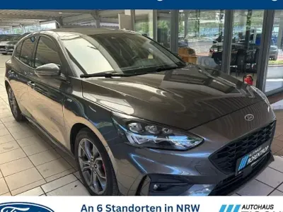 Gebraucht Ford Focus ST-Line X 125 PS (91 kW) 2021 Grau Limousine