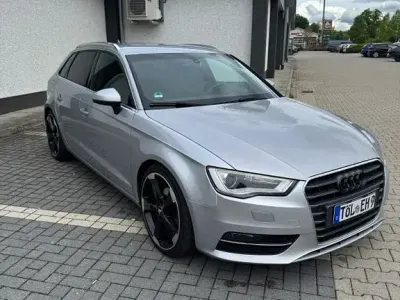 Gebraucht Audi A3 Sport 150 PS (110 kW) 2014 Silber Limousine