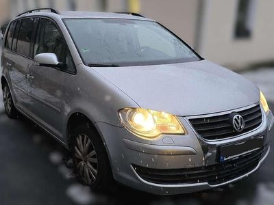 Gebraucht VW Touran United 102 PS (75 kW) 2008 Grau Van / Kleinbus