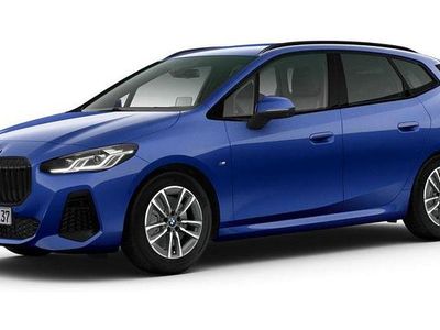 Gebraucht BMW 223 Active Tourer Luxury Line 211 PS (155 kW) 2023 Blau Van / Kleinbus