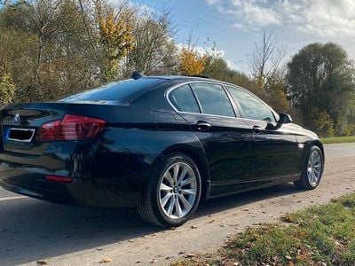 Gebraucht BMW 520 Comfort Edition 190 PS (139 kW) 2015 Schwarz Limousine