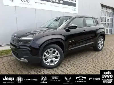 Neu Jeep Avenger Altitude 101 PS (74 kW) 2025 Schwarz SUV