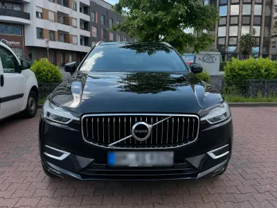 Gebraucht Volvo XC60 Inscription 197 PS (144 kW) 2020 Schwarz SUV
