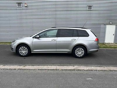 Gebraucht VW Golf VII Comfortline 105 PS (77 kW) 2014 Grau Kombi