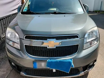 Gebraucht Chevrolet Orlando 163 PS (119 kW) 2012 Grau Van / Kleinbus
