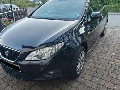 Gebraucht Seat Ibiza SC Style 86 PS (63 kW) 2009 Schwarz Kleinwagen