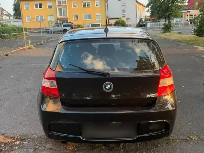 Gebraucht BMW 116 116 PS (85 kW) 2006 Schwarz Kleinwagen