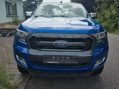 Gebraucht Ford Ranger 160 PS (117 kW) 2018 Blau Pickup