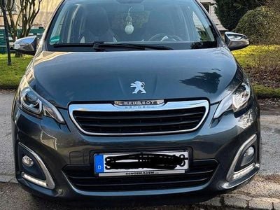Gebraucht Peugeot 108 Allure 82 PS (60 kW) 2018 Grau Kleinwagen