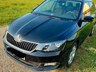 Schwarz Gebraucht 2018 Skoda Fabia Style Kleinwagen | 11.890 € (Fairer Preis)