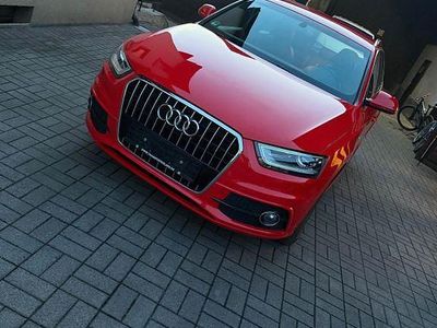 Rot Gebraucht 2014 Audi Q3 SUV | 14.300 € (Fairer Preis)