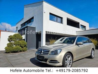 Second-hand Mercedes C220 Avantgarde 170 CP (125 kW) 2011 Auriu Berlinǎ